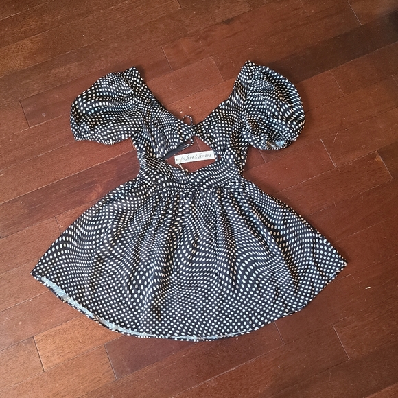 NWT For love and lemons Anya puff,sleeve polka-dot cut-out backless mini dress - Picture 9 of 10
